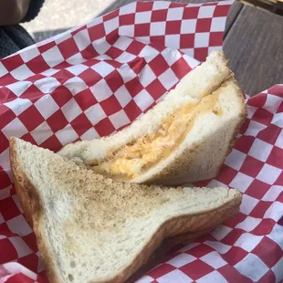 Grilled pimento cheese sandwich