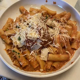 Rigatoni Bolognese