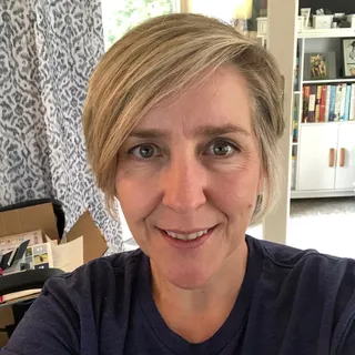 Tracey S.