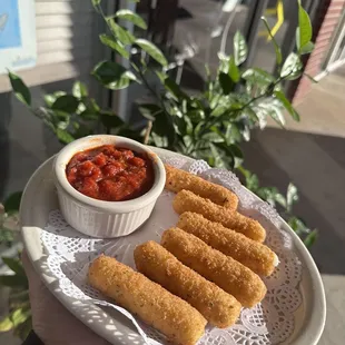 Mozzarella sticks