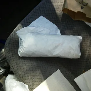 This is so sad $6.50 for this, this place is a joke I had a bad experience here before but decided to give it another try. NEVER AGAIN!!