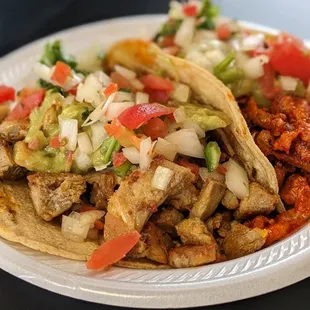 Tacos - adobada y carne asada