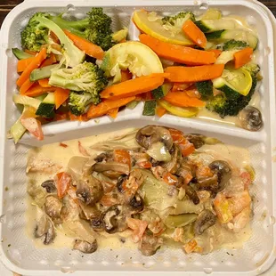 Chicken Marsala (w/ fresh vegetables, to go) - Marsala sauce is too sour from the artichokes.