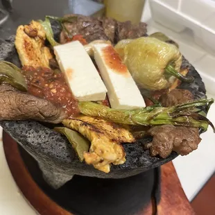 Molcajete a la mexicana