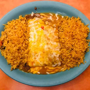 a plate of mexican food