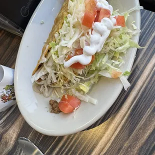 Beef supreme, hardshell taco
