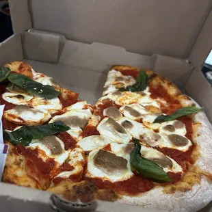 Oaxaca Margarita Pizza