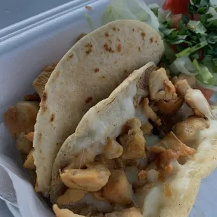 Tacos de Pollo (Chicken Tacos)