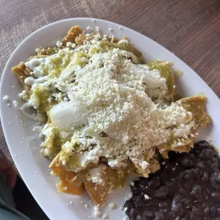 Chilaquiles Verde Con Pollo