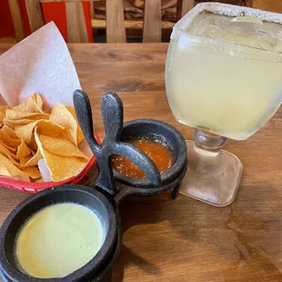 Chips, Salsa, Margarita