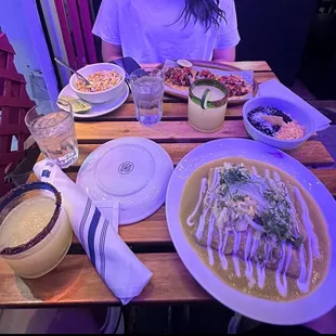 Esquite Margarita  Steak tacos Green Enchiladas