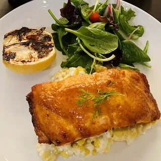 Salmon con Esquites Platter