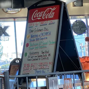 Social distancing sign