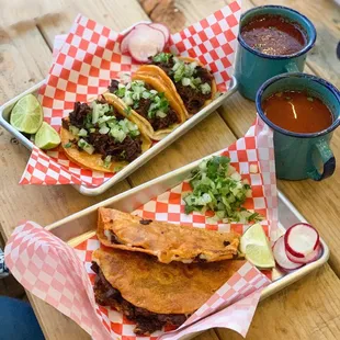 Birria tacos, quesabirrias