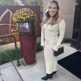 Carolyn H.