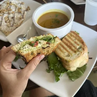 Cup Butternut Squash Soup