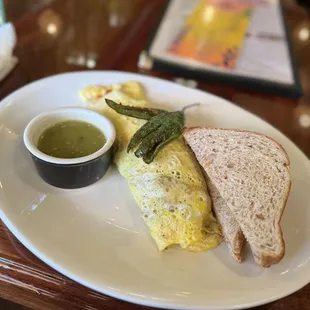 Fiesta Chicken Omelette