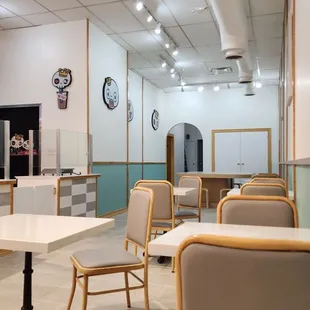 the interior of a cafe