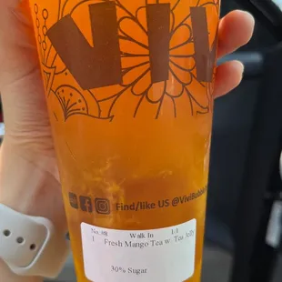 Mango tea with tea jelly