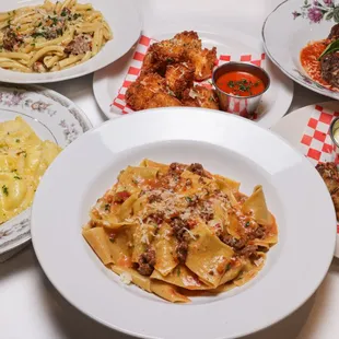 pasta dish, pasta, food