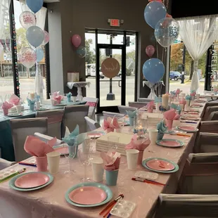 Paint &amp; Sip Gender Reveal