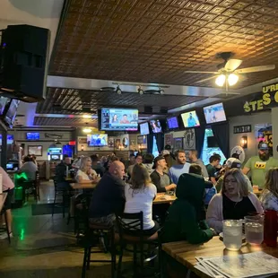 We love this place! Great service, great management! Even better food and beverages too. Gotta try a Bloody Mary