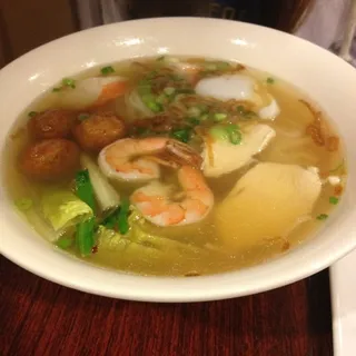 B2. My Tho Noodle Soup