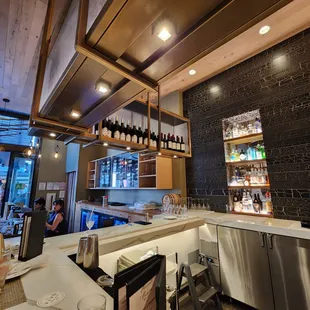 sushi and sashimi, interior