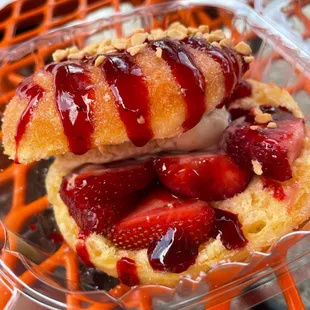 What we actually got. Not even close. Can you see the tiny bit of gelato in there? May need a magnifying glass.