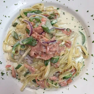 Smoked Salmon Pasta