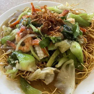 N3. Crispy Stir-fried Egg Noodle