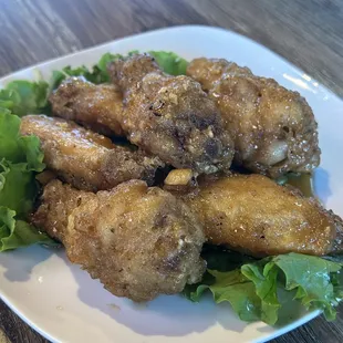 Fried chicken wings