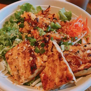 Rice noodles with extra tofu.