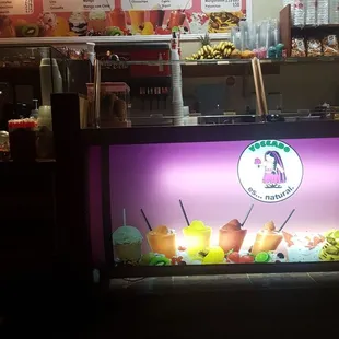 First time here and holy cow this space smells and looks super clean.