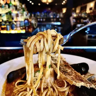 Liguini Frutti DI Mare