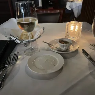 Bread and oil, moscato