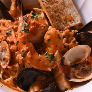 Liguini Frutti DI Mare