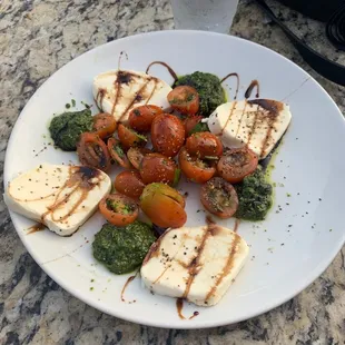 Caprese Salad with mozzerella