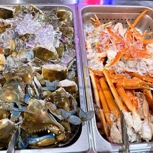 oysters and mussels, interior