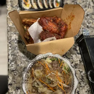 fried chicken wings, food, chicken wings and fried chicken, bbq chicken, bbq wings, fried chicken, chicken wings, chicken, poultry