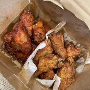Large Korean Fried Wings 16pcs (half soy garlic, half Korean spicy)