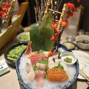 sushi and sashimi, sushi, sashimi, food