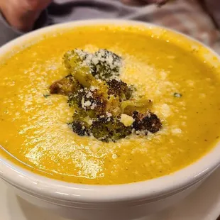Broccoli cheese soup