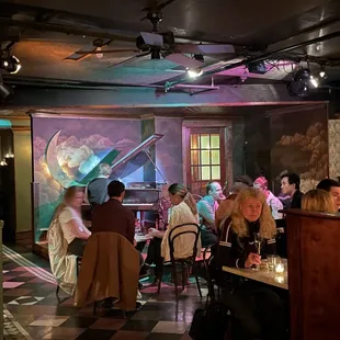 Live music great ambiance