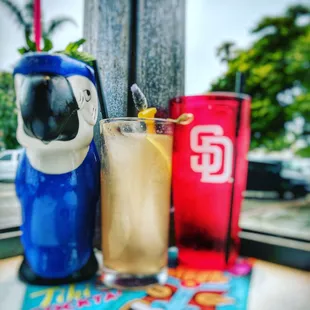 Amazing tiki drinks! Great outdoor. Dog friendly!!