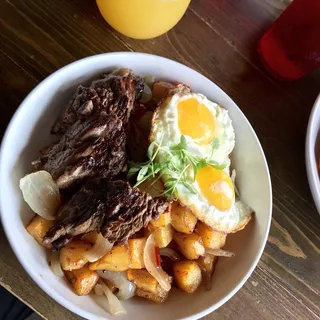 Steak and Eggs Bowl Breakfast