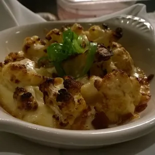 Roasted cauliflower with Fontina cream and fried Prosciutto