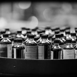 a black and white photo