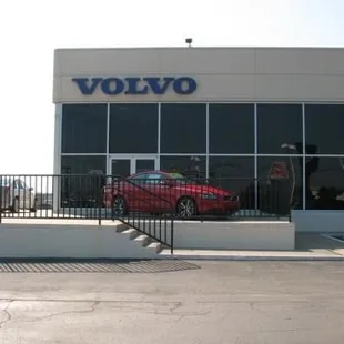 Volvo Cars of Tulsa 918-526-2500