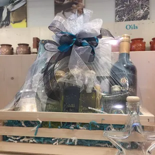 Do you know anyone that would love a gourmet gift basket? We have many to choose from!